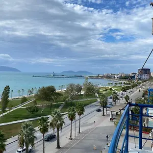 Marina House Appartamento Vlorë