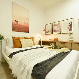 Ideal - Spacious & Modern Near Unirii Square Appartamento Bucarest